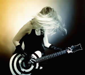women rock social media