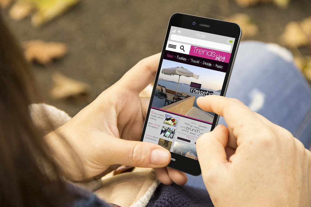 Accessing content on mobile device