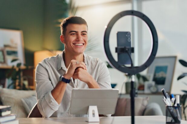 The Rise of Micro-Influencers in B2B Marketing: Niche Voices Create Big Impact