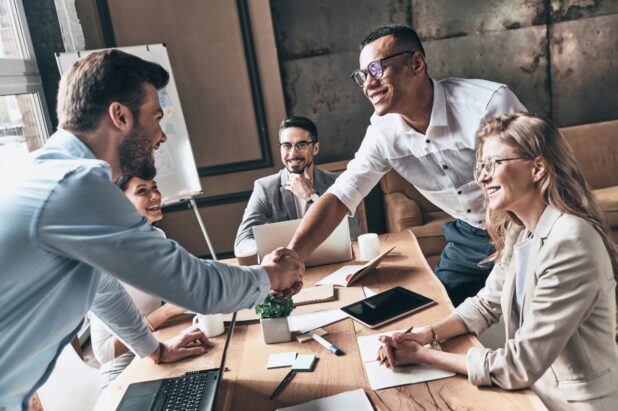 How to Activate Employee Advocates and Executives as a B2B Influence Engine