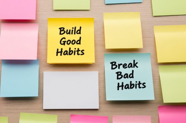7 Weird Social Media Marketing Habits All Marketers Need to Break NOW